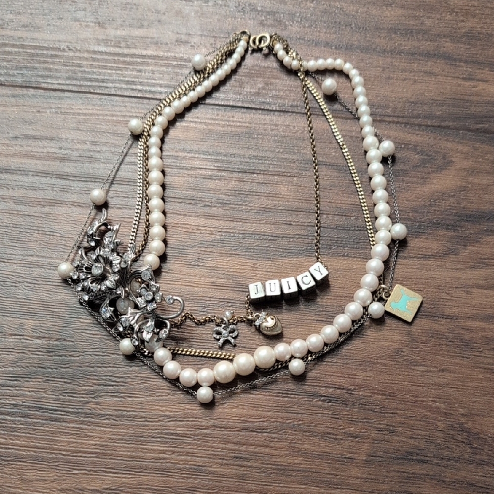 Juicy Couture Pearl & Gold Multi-Strand Necklace - White Pearls